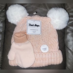 🆕️ Peach Coloured 2T 3T 4T Toddler Girls Knit Pompom Hat Lightwight Mittens Set